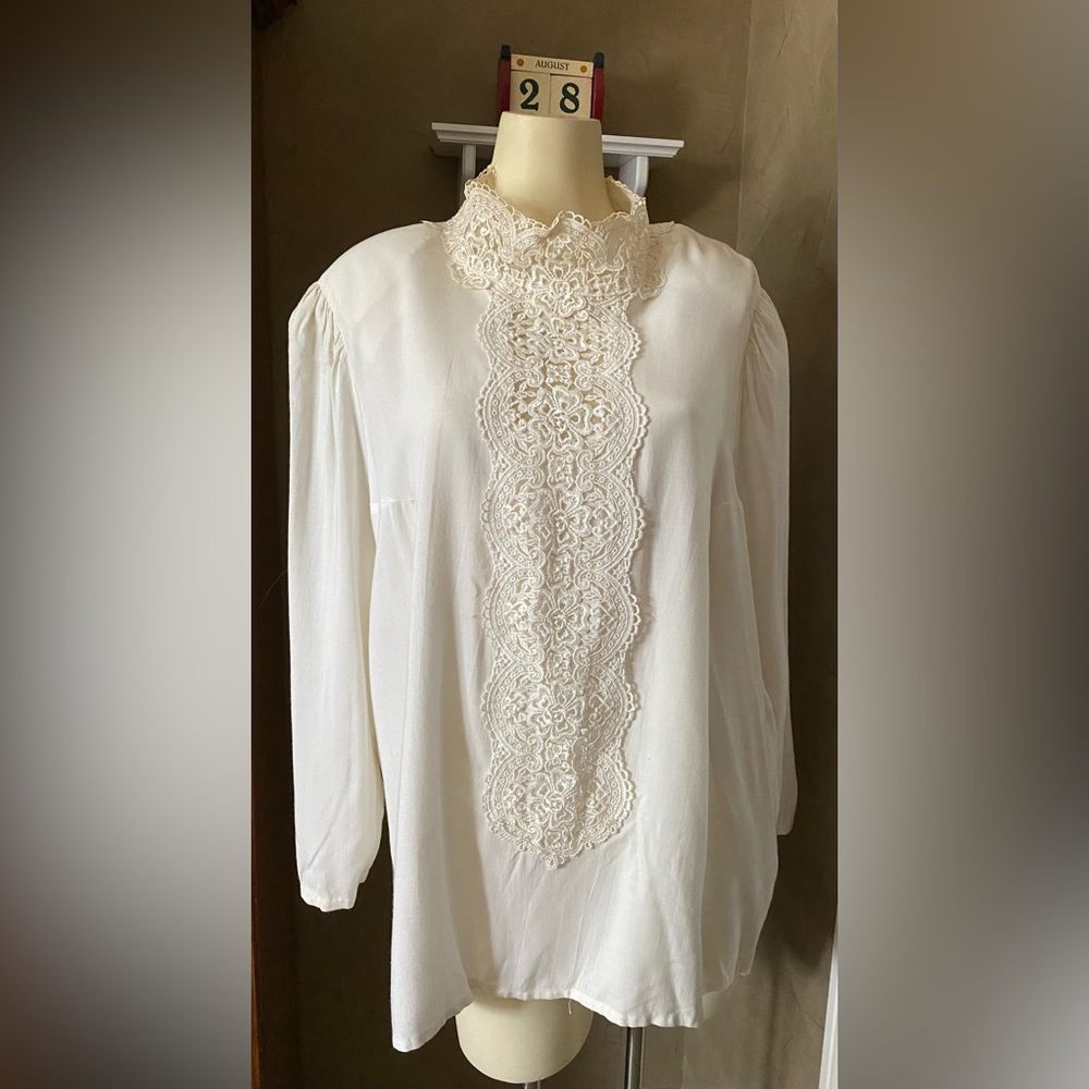 Vintage 90s Scott McClintock Lace Blouse Victorian Ivory Size 22W